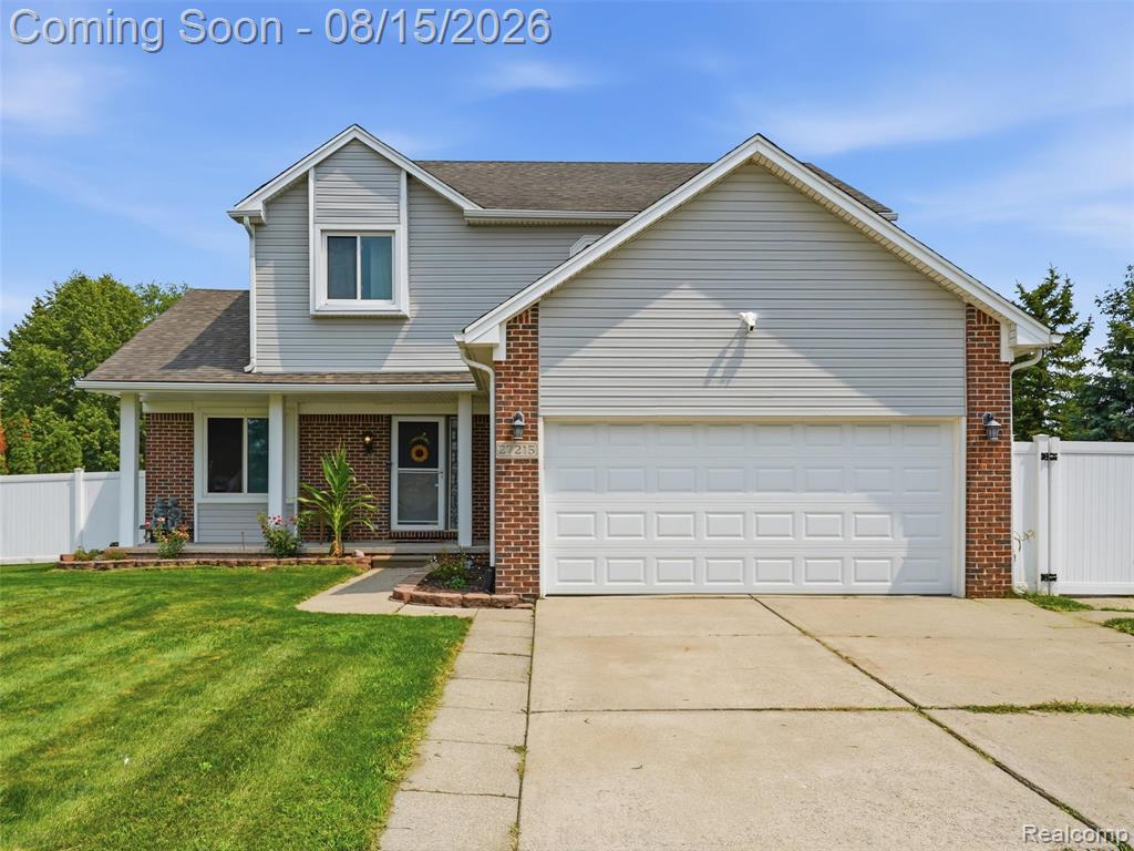 27215 Eagle Court Property Photo 1