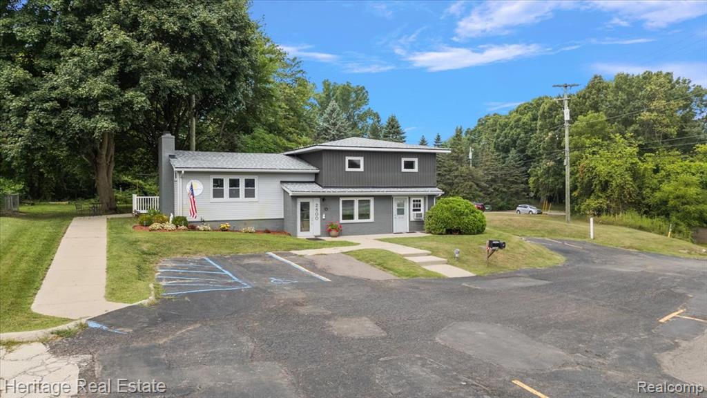 2800 S Lapeer Road Property Photo 6