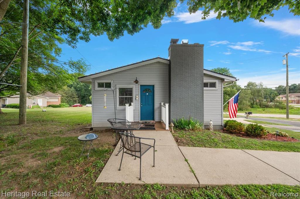 2800 S Lapeer Road Property Photo 10
