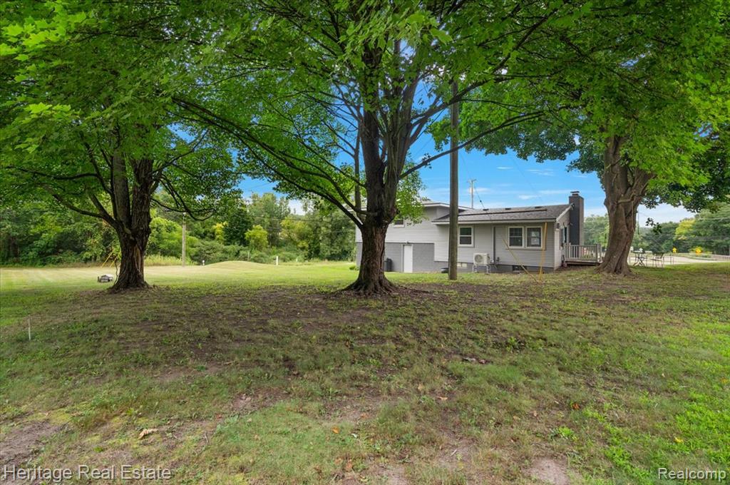 2800 S Lapeer Road Property Photo 11