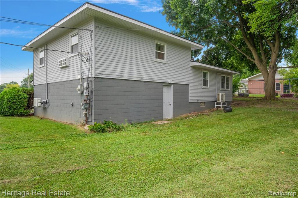 2800 S Lapeer Road Property Photo 13