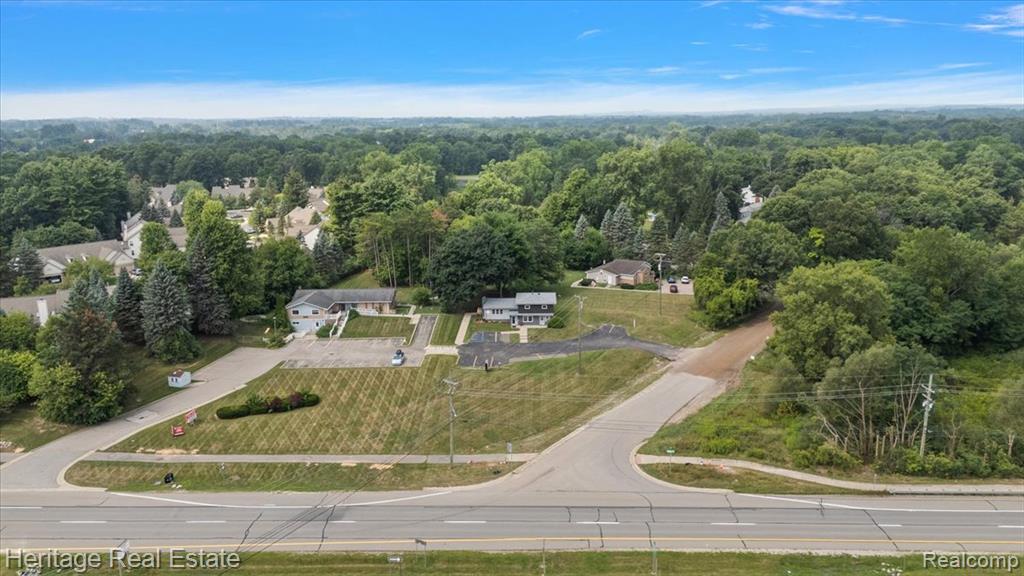 2800 S Lapeer Road Property Photo 15