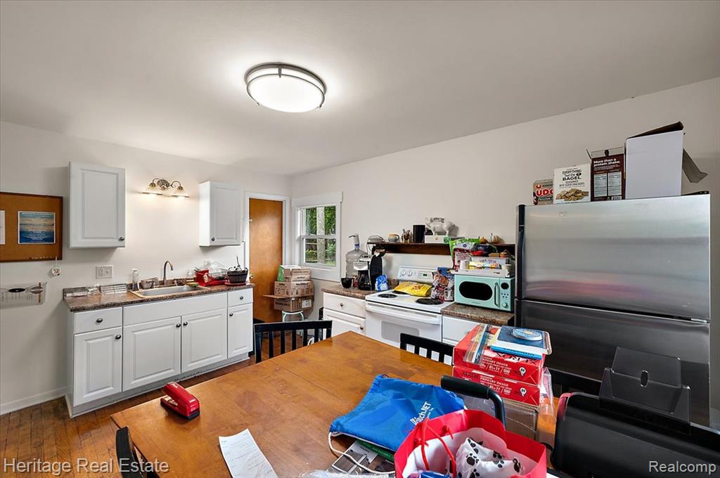 2800 S Lapeer Road Property Photo 33