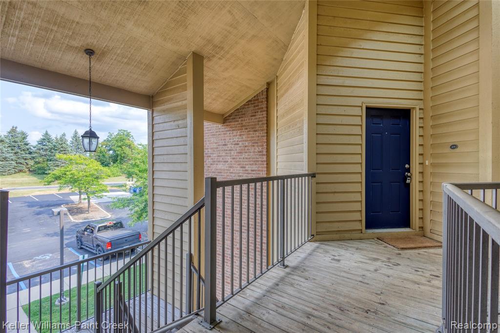 2635 Greenstone Boulevard Property Photo 8