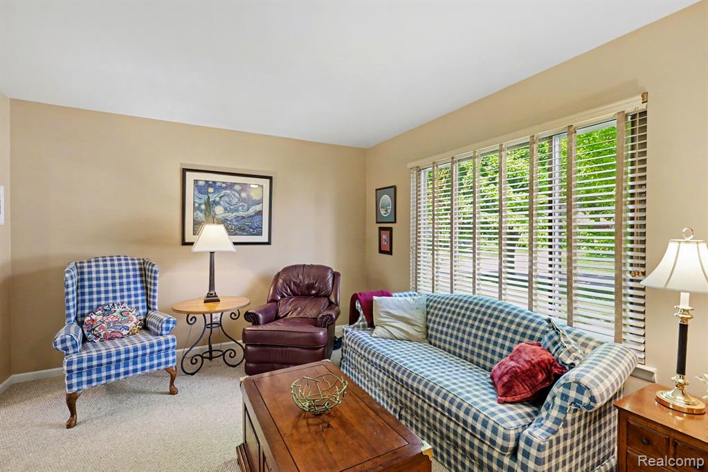1683 Dancer Drive Property Photo 4
