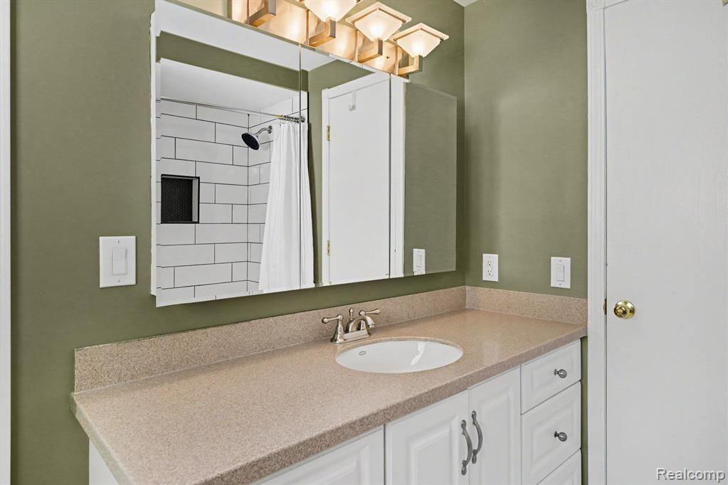 1683 Dancer Drive Property Photo 20