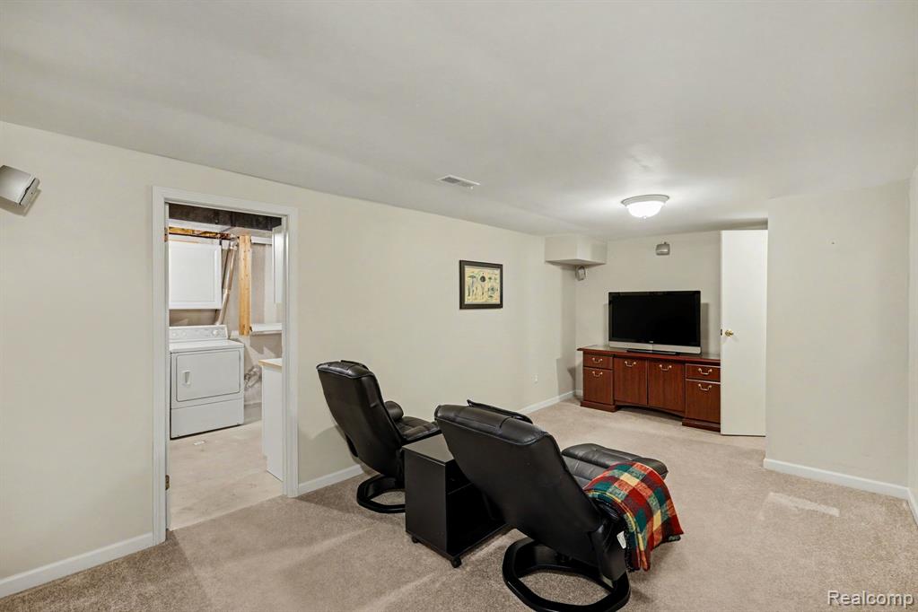 1683 Dancer Drive Property Photo 24