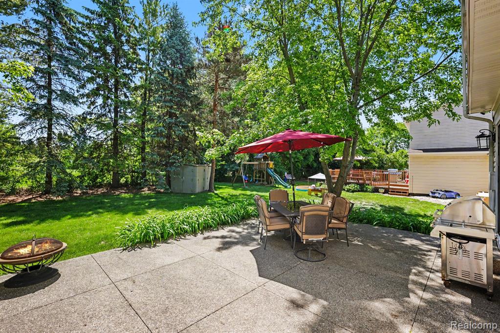 1683 Dancer Drive Property Photo 33