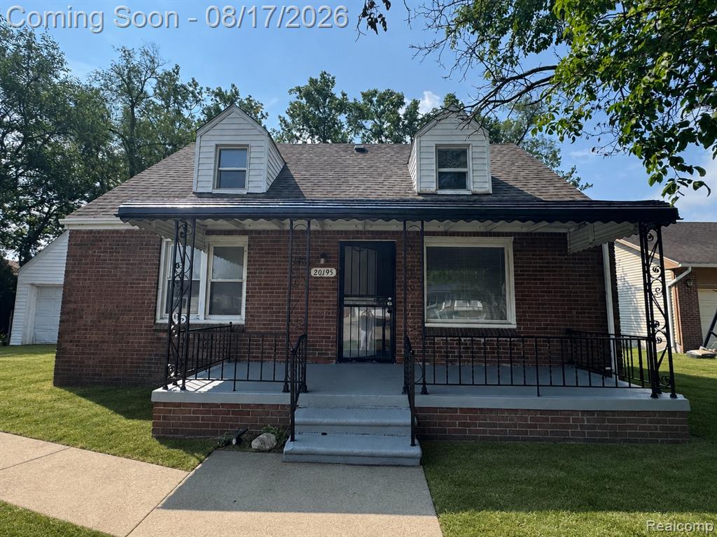 20195 Westhampton Avenue Property Photo 1