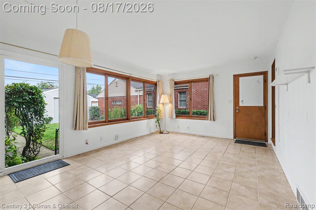 23010 Murray Street Property Photo 16