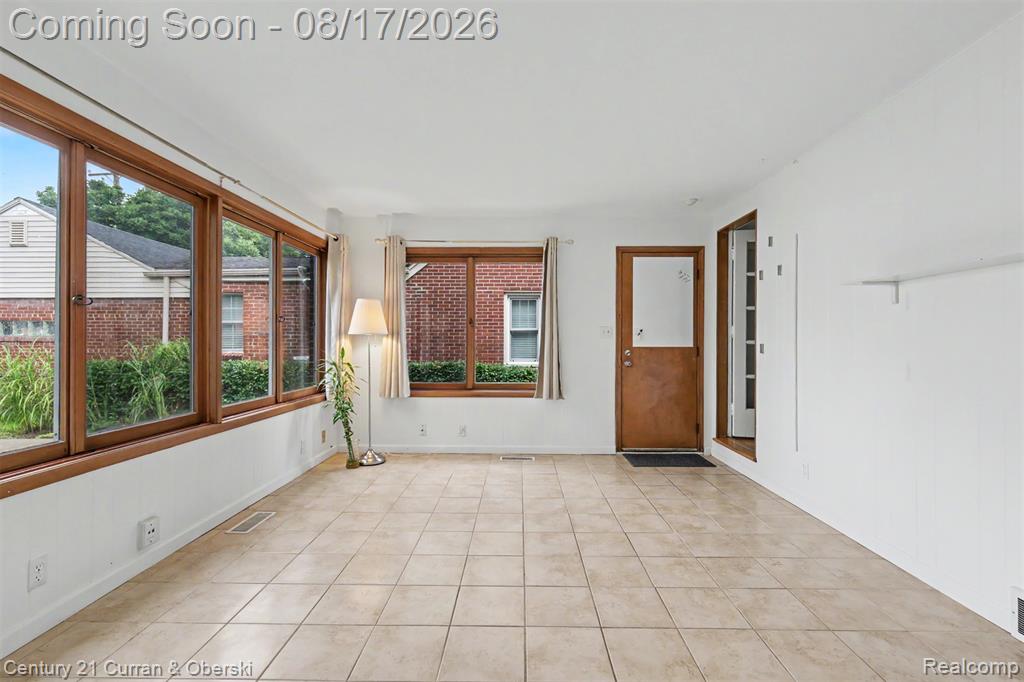 23010 Murray Street Property Photo 17