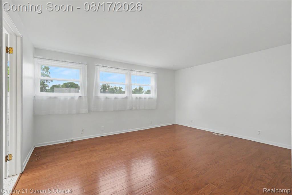 23010 Murray Street Property Photo 27
