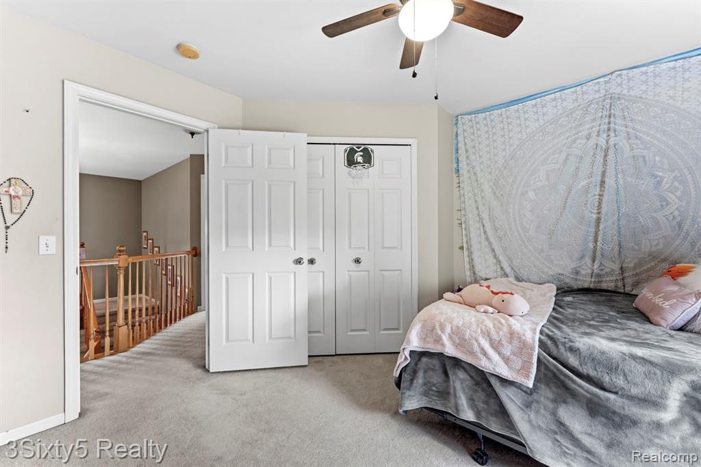 23157 Wagonwheel Drive Property Photo 15