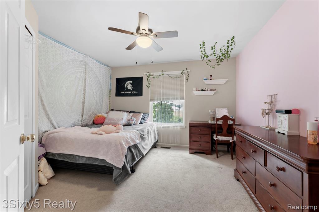 23157 Wagonwheel Drive Property Photo 16