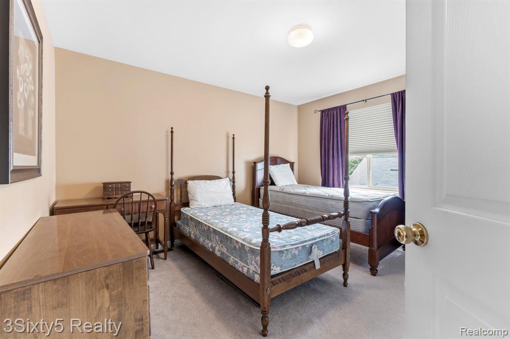 23157 Wagonwheel Drive Property Photo 17