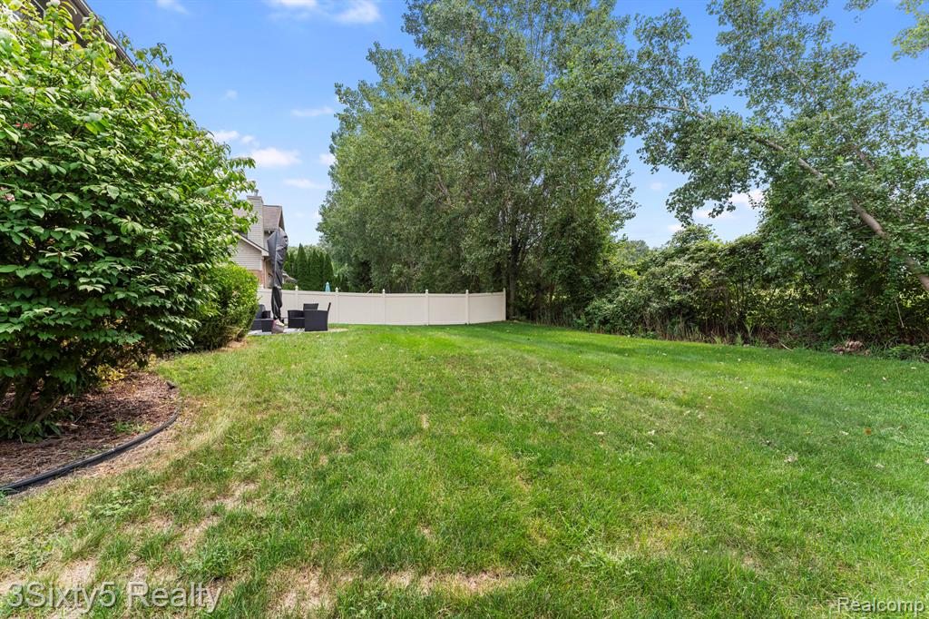 23157 Wagonwheel Drive Property Photo 34
