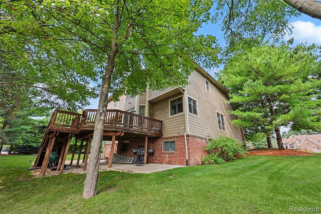 6304 Pennington Drive Property Photo 25