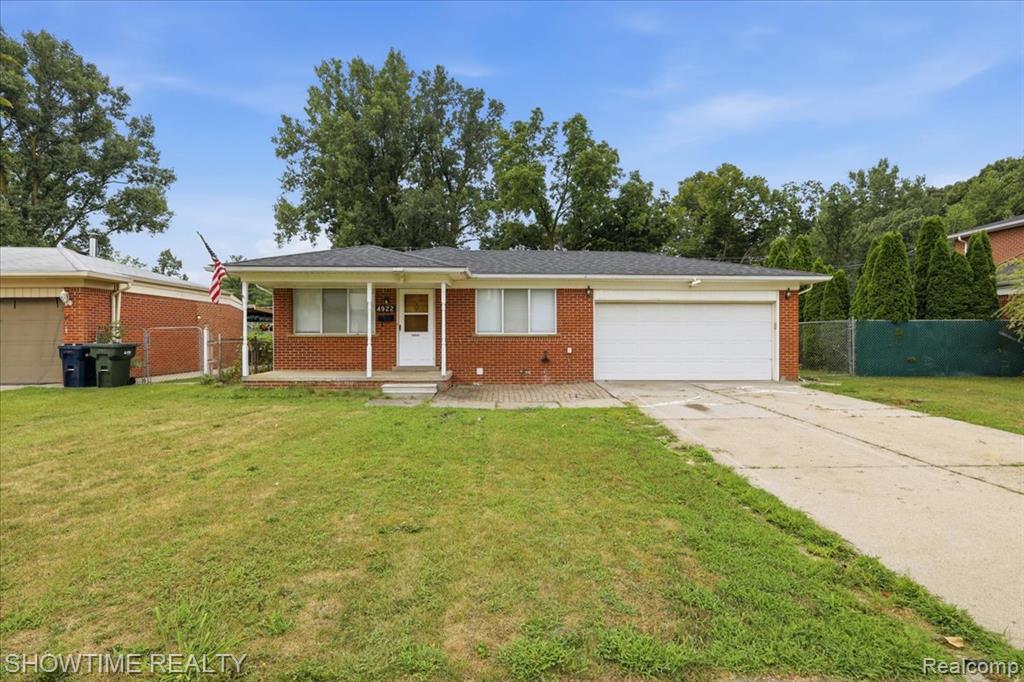 4922 Sanford Drive