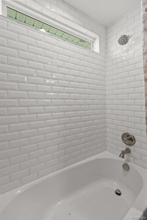 14302 Edenshire Drive Property Photo 19