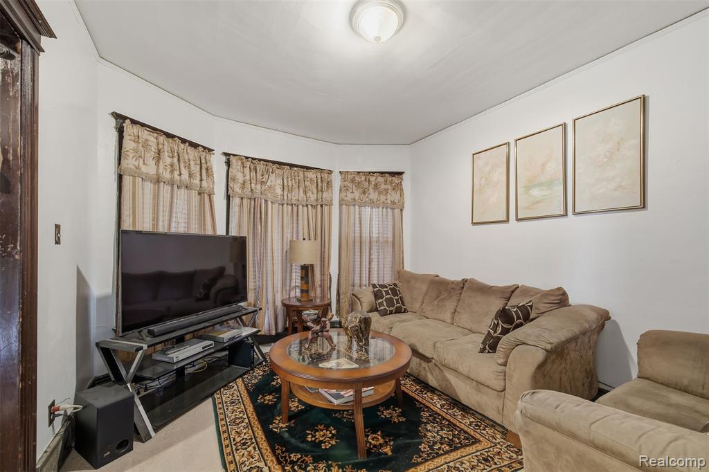 1718 Canton Street Property Photo 16