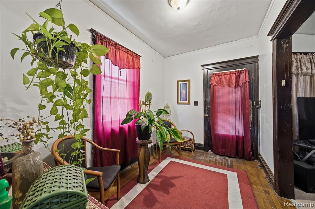 1718 Canton Street Property Photo 19