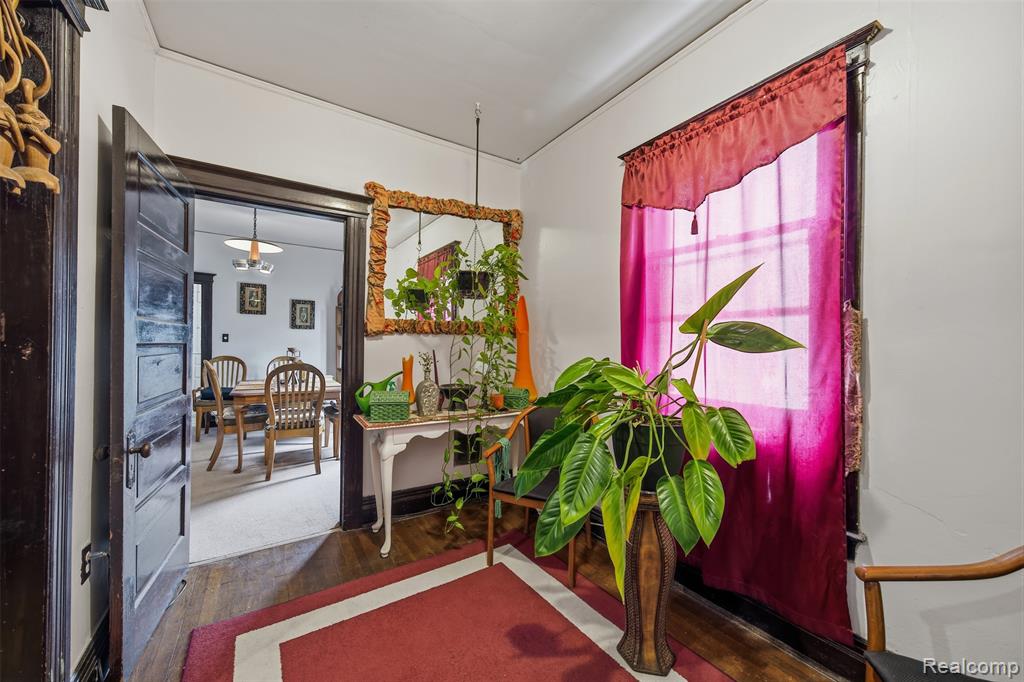 1718 Canton Street Property Photo 20