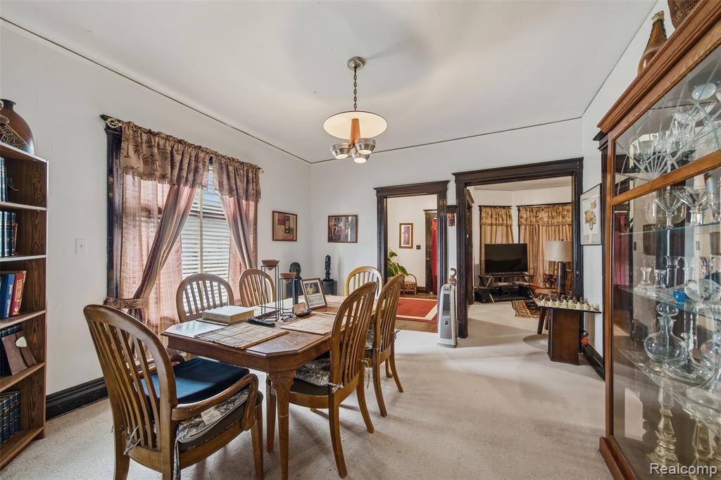 1718 Canton Street Property Photo 23