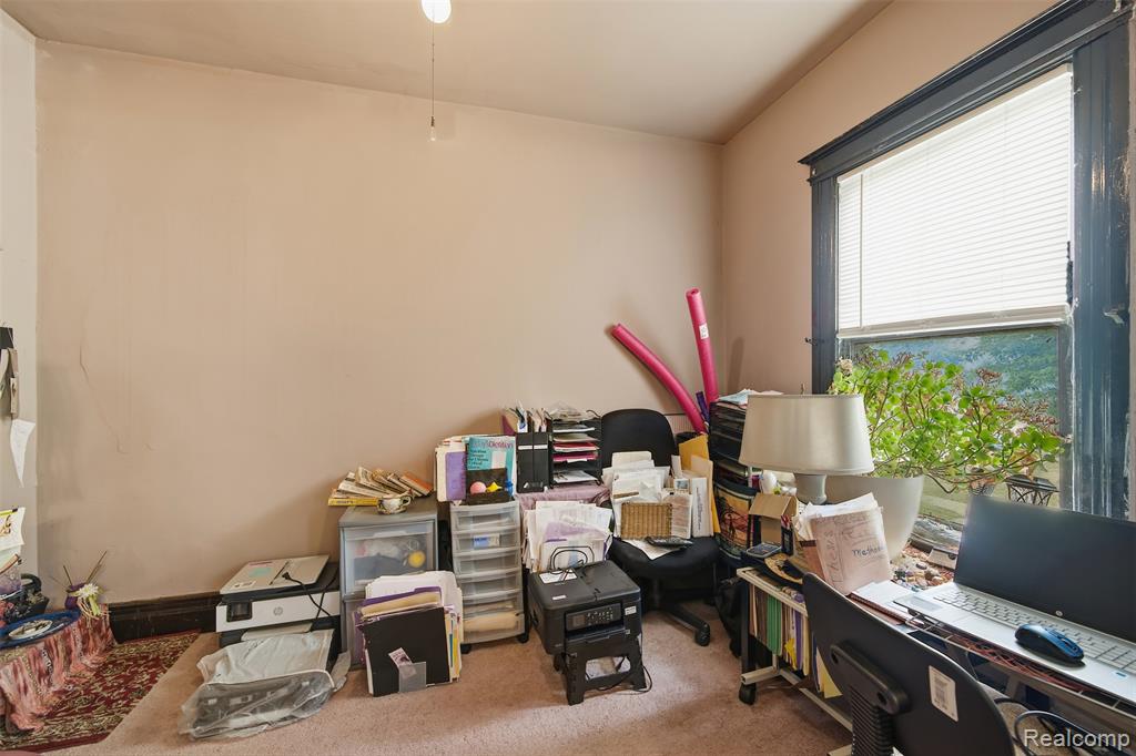 1718 Canton Street Property Photo 24