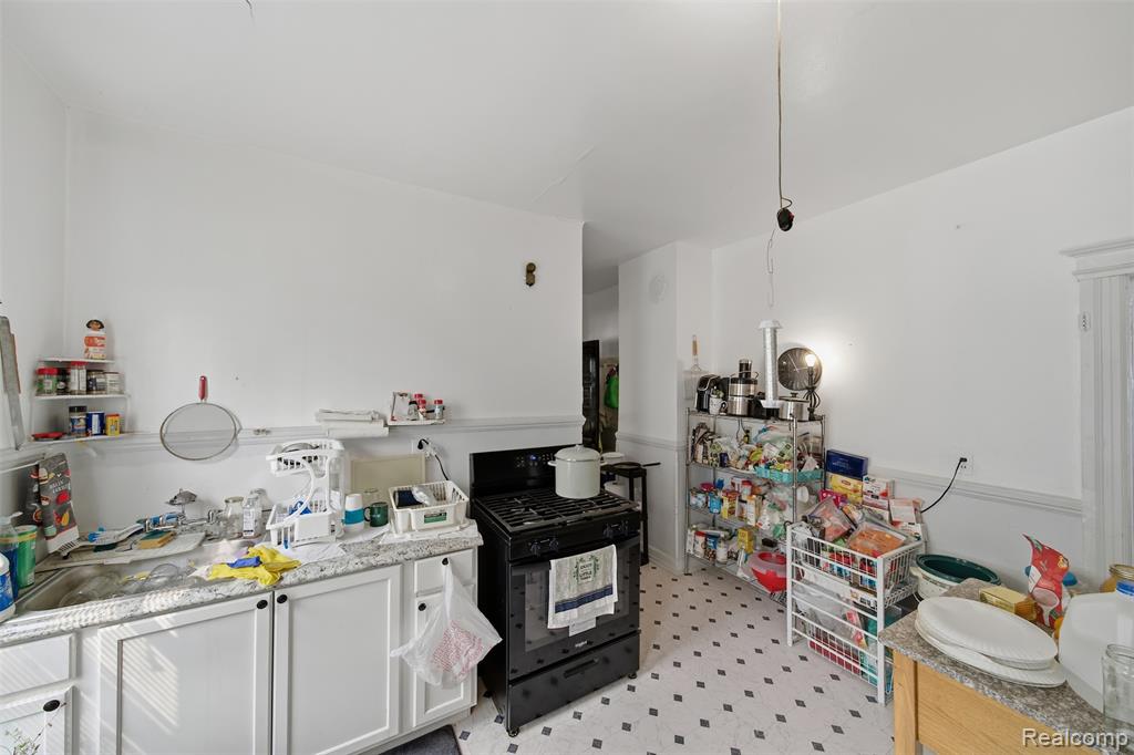 1718 Canton Street Property Photo 30