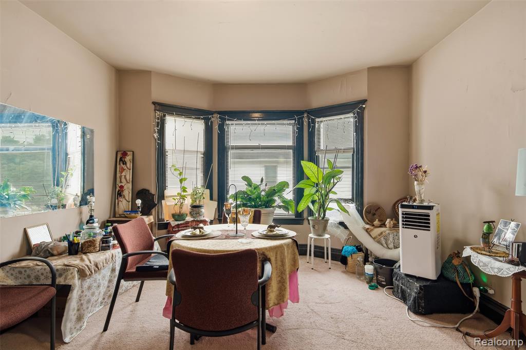 1718 Canton Street Property Photo 34