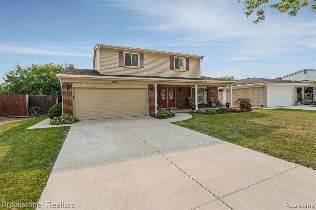 37082 Gary Drive Property Photo 3