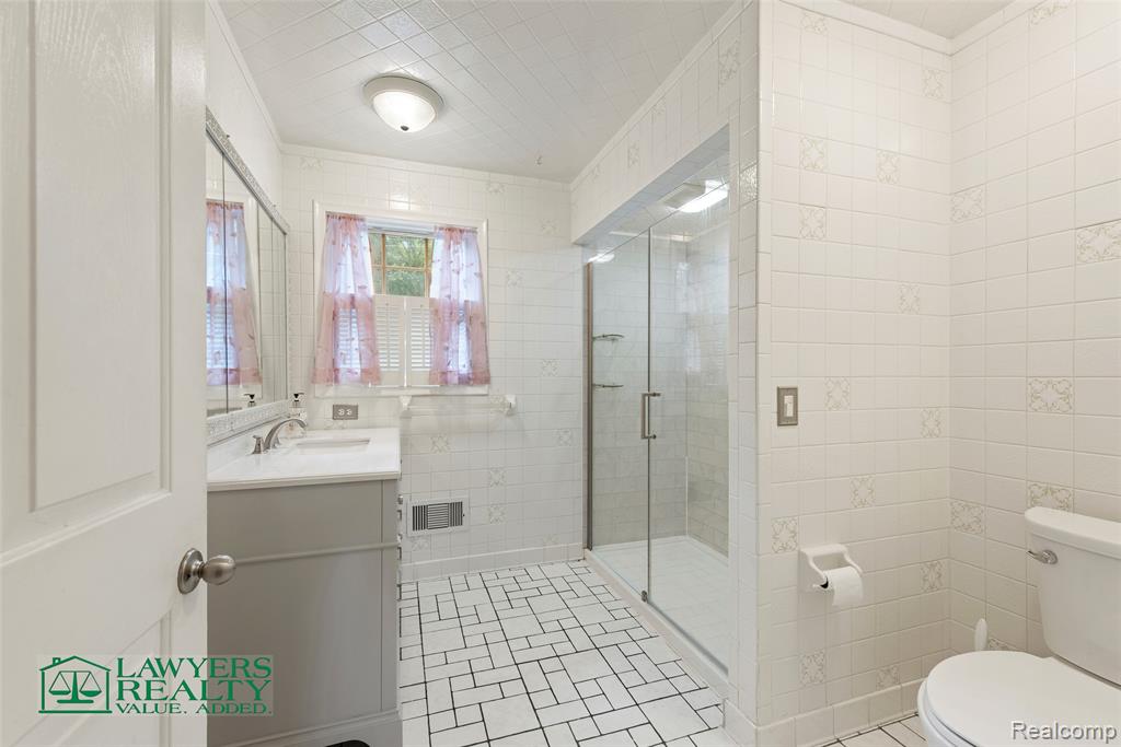 9180 Stone Road Property Photo 8