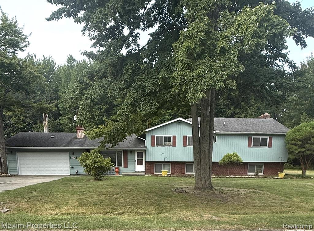 2595 Evergreen Lane