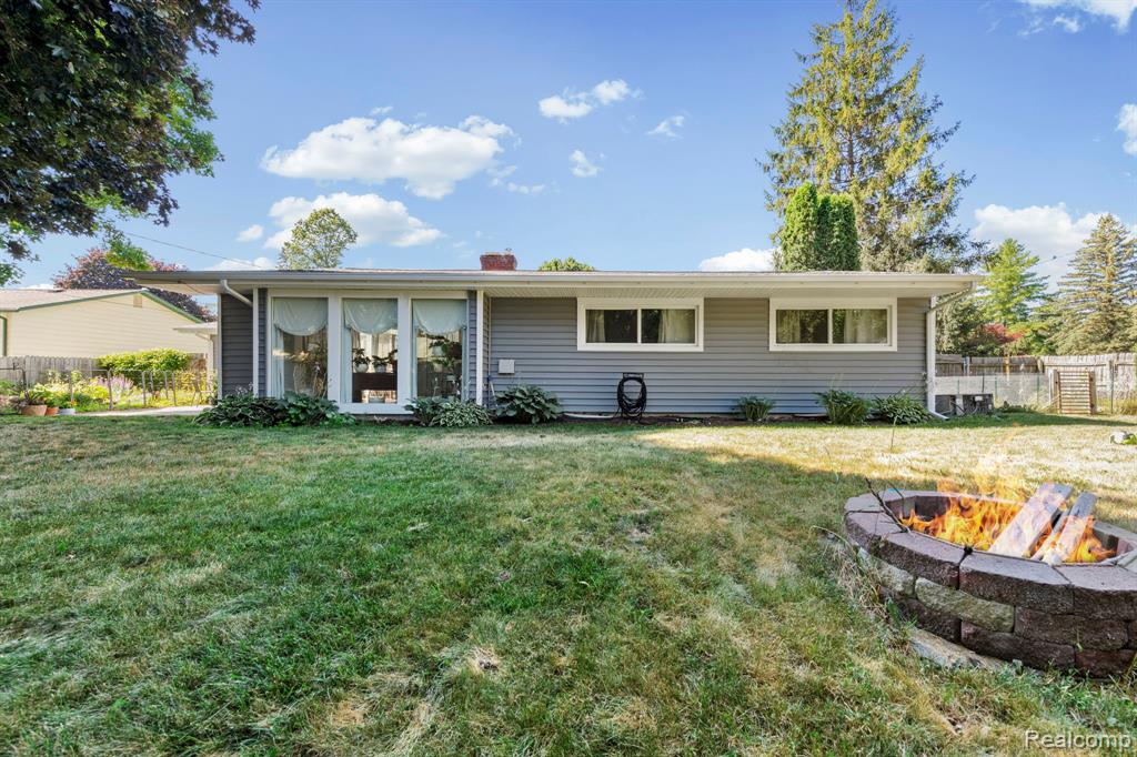 9194 Oakview Drive Property Photo 42