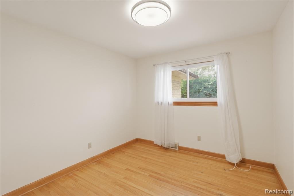 3125 Hedge Drive Property Photo 12