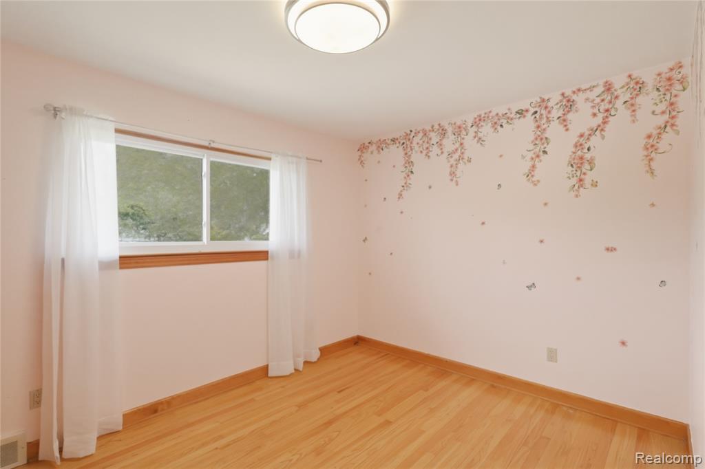 3125 Hedge Drive Property Photo 13