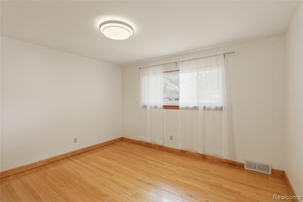 3125 Hedge Drive Property Photo 14
