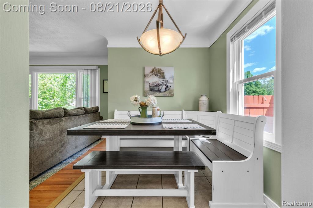 14845 Merriman Road Property Photo 14