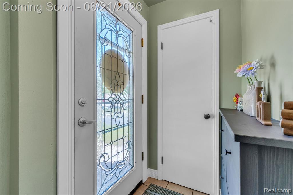 14845 Merriman Road Property Photo 45