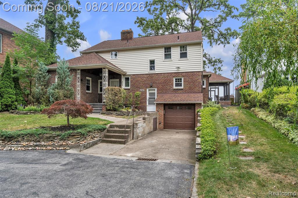 4796 Lakeshore Road Property Photo 1