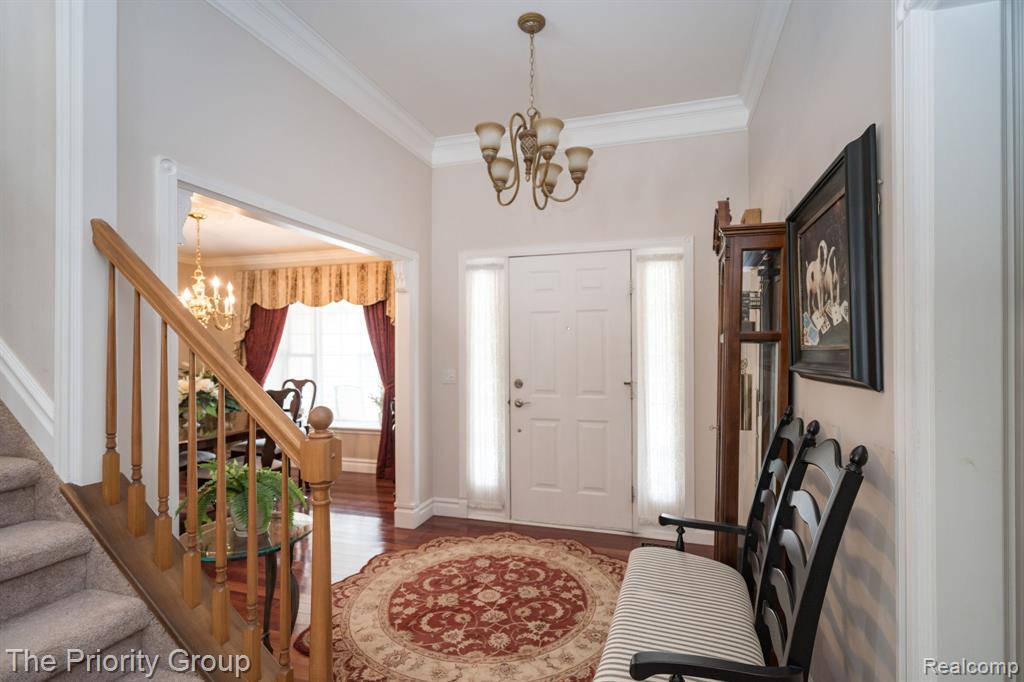 1761 Twin Lakes Boulevard Property Photo 12
