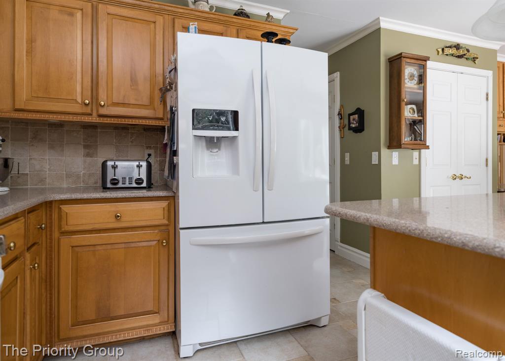 1761 Twin Lakes Boulevard Property Photo 18