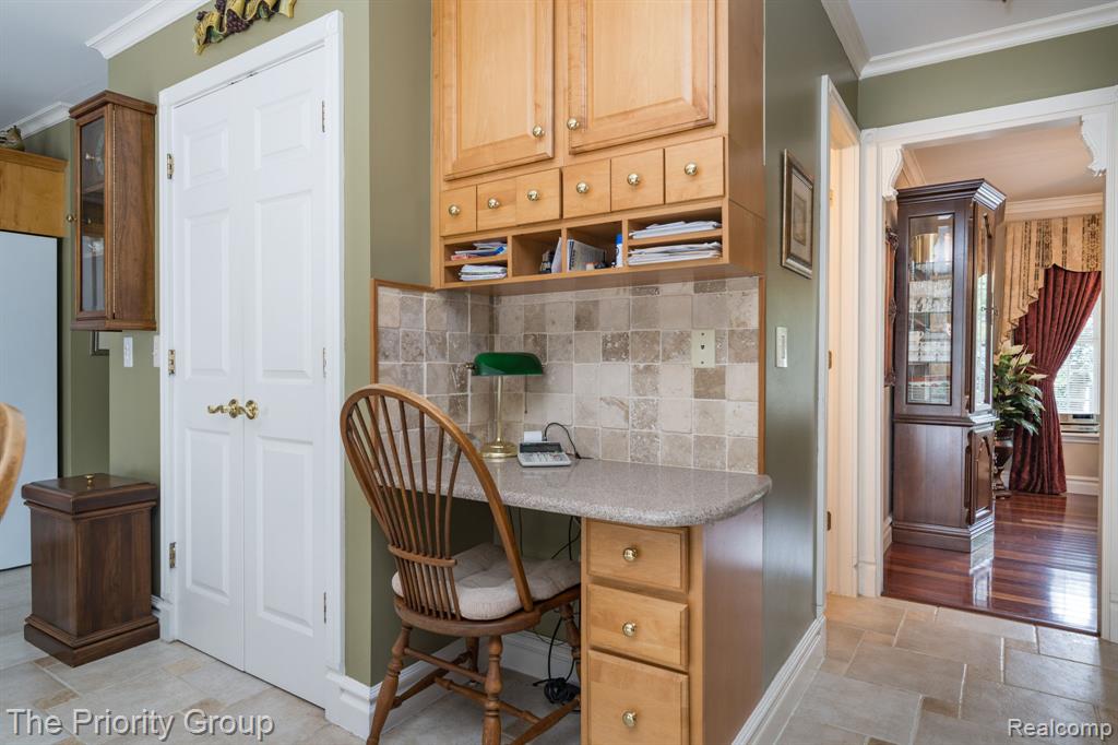 1761 Twin Lakes Boulevard Property Photo 21