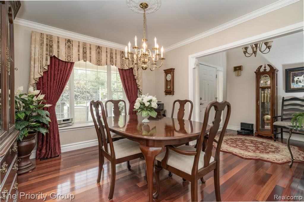 1761 Twin Lakes Boulevard Property Photo 24