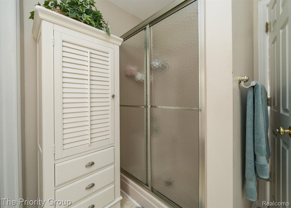 1761 Twin Lakes Boulevard Property Photo 28