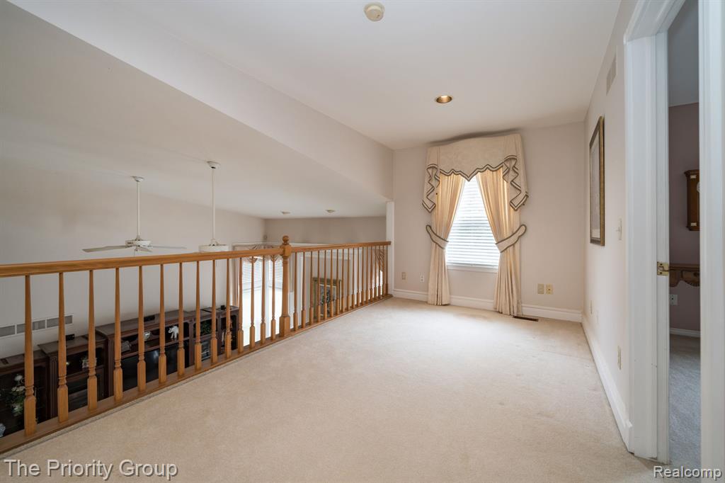 1761 Twin Lakes Boulevard Property Photo 29