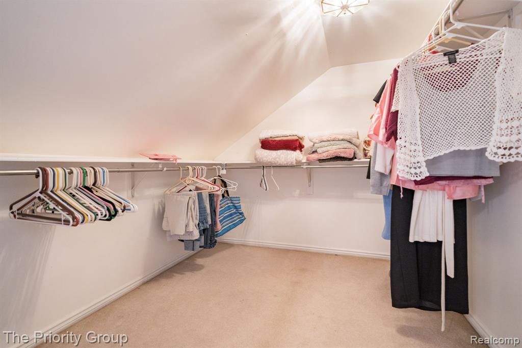 1761 Twin Lakes Boulevard Property Photo 33
