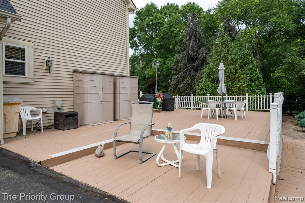 1761 Twin Lakes Boulevard Property Photo 36