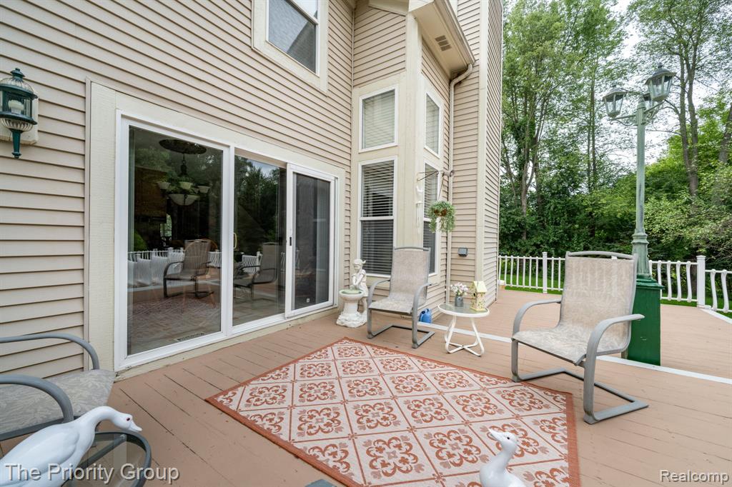 1761 Twin Lakes Boulevard Property Photo 37