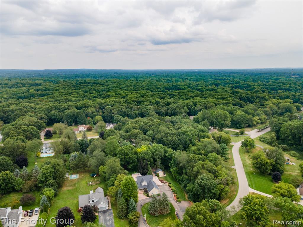 1761 Twin Lakes Boulevard Property Photo 44